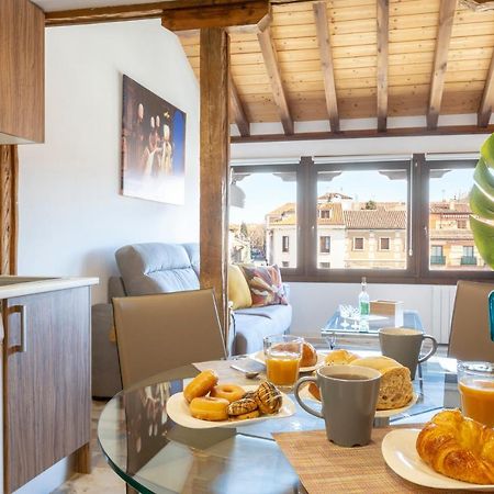 Apartamentos Ejemplares Alcala de Henares Luaran gambar
