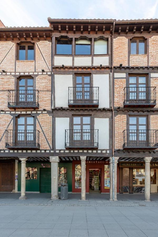 Apartamentos Ejemplares Alcala de Henares Luaran gambar
