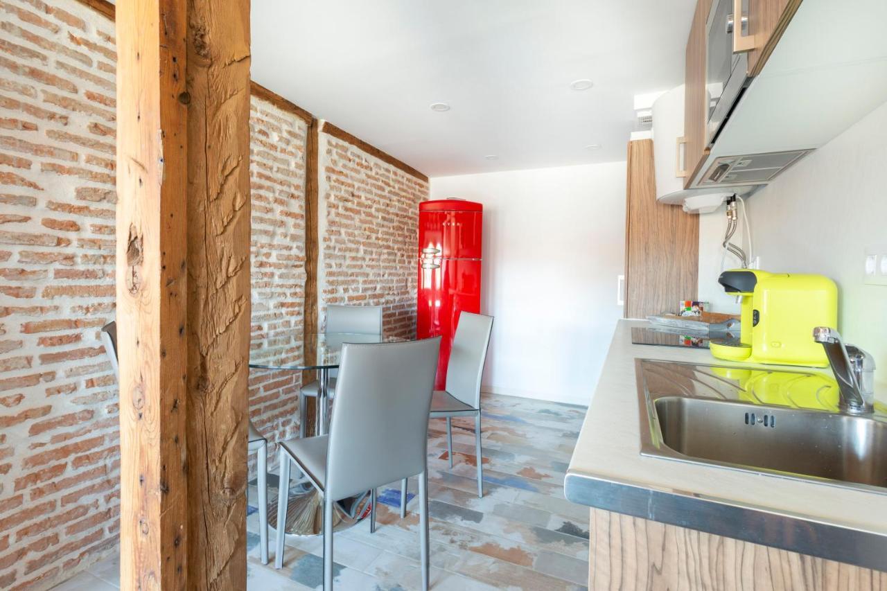 Apartamentos Ejemplares Alcala de Henares Luaran gambar
