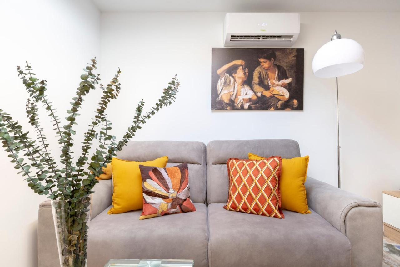 Apartamentos Ejemplares Alcala de Henares Luaran gambar